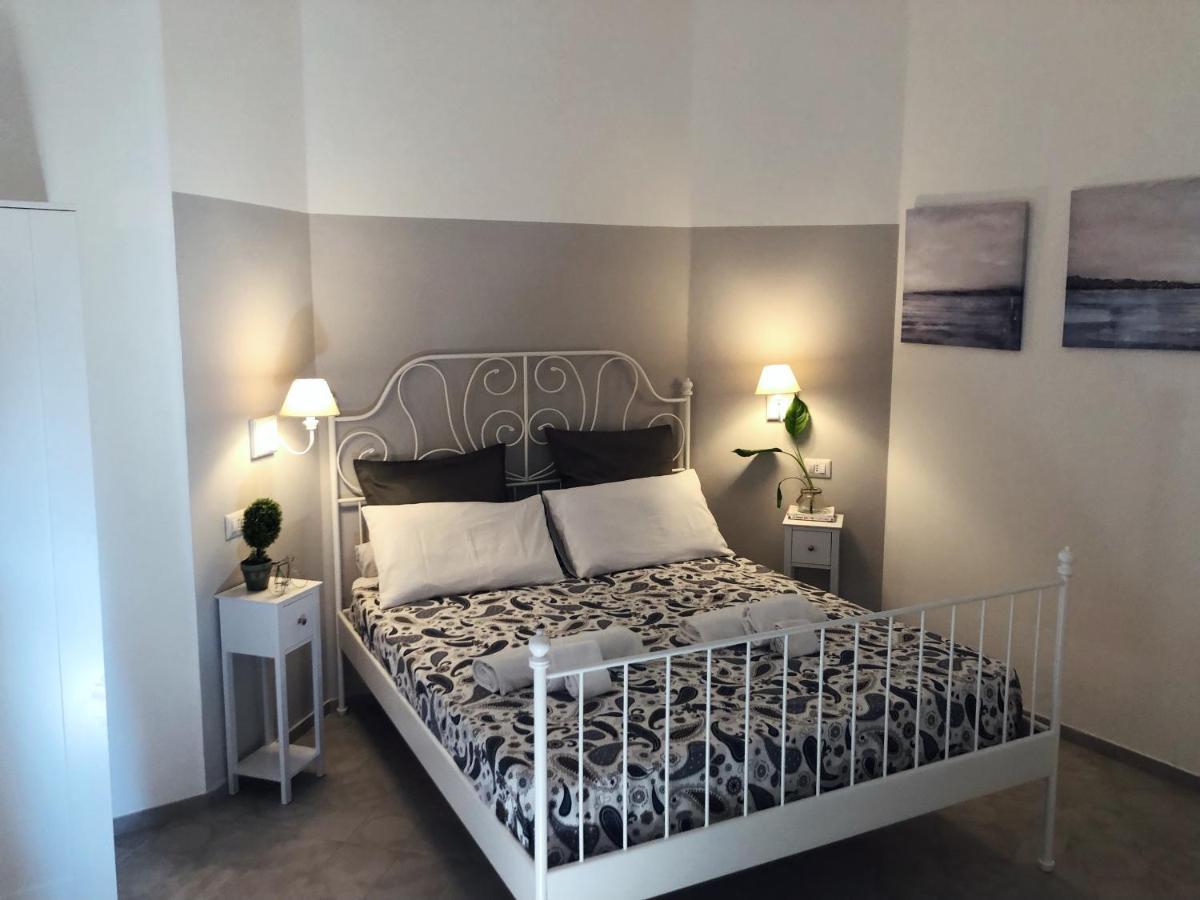 B&B Il Balconcino A Santa Chiara 나폴리 외부 사진