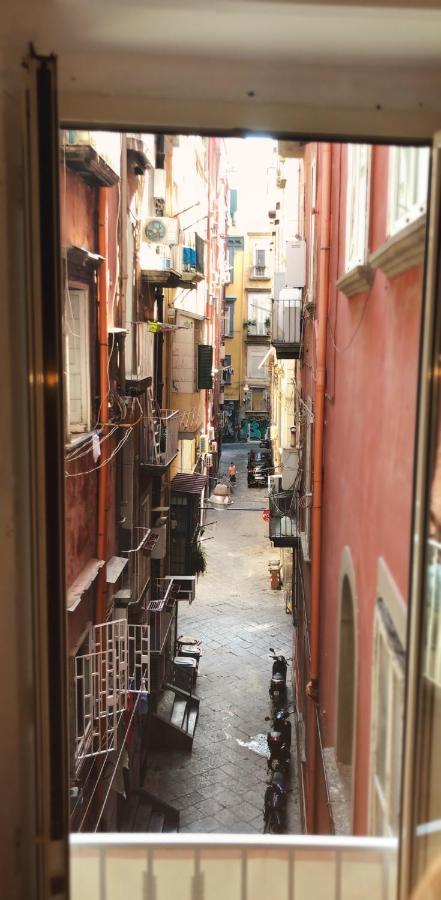 B&B Il Balconcino A Santa Chiara 나폴리 외부 사진