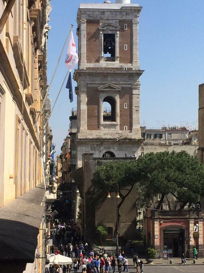 B&B Il Balconcino A Santa Chiara 나폴리 외부 사진